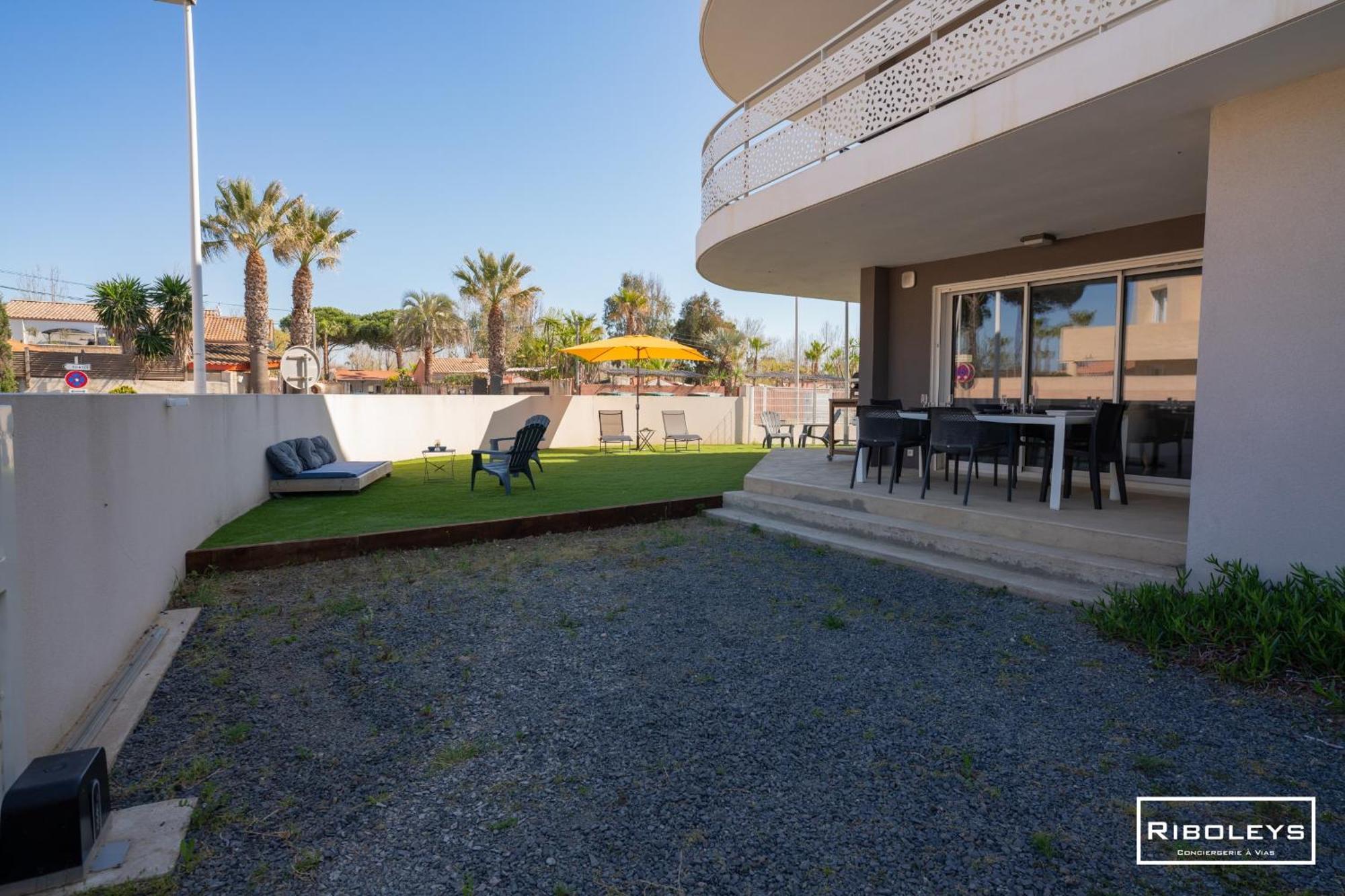 ויאס Grand T3 Neuf Climatise Avec Wifi A 100M De La Plage מראה חיצוני תמונה